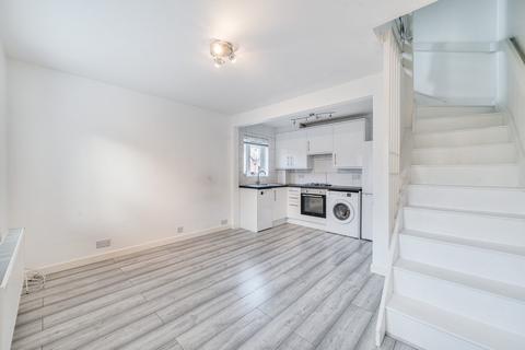 1 bedroom end of terrace house to rent, Sutherland Drive, Merton Abby Estate, Wimbledon, London, SW19