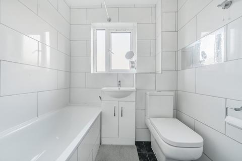 1 bedroom end of terrace house to rent, Sutherland Drive, Merton Abby Estate, Wimbledon, London, SW19