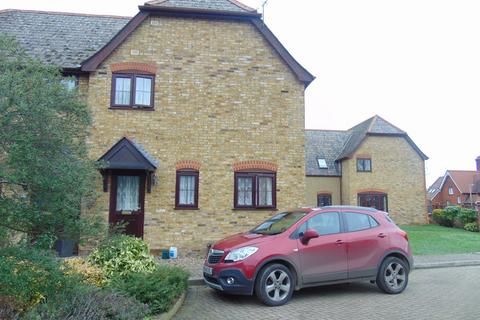 2 bedroom maisonette to rent, 1 RIVER SIDE MEWS, EN10 6NB
