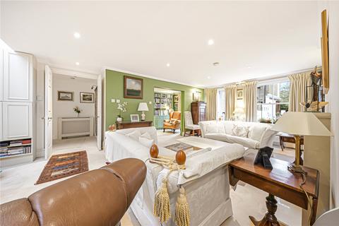 undefined, Elnathan Mews, London, W9