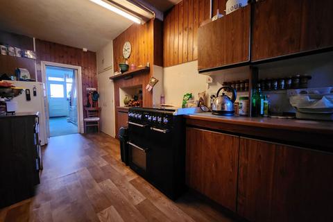 6 bedroom end of terrace house for sale, Westcliff Road, Margate CT9