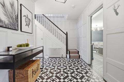 5 bedroom detached house for sale, Bury Road, Epping, Essex