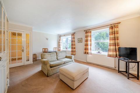 1 bedroom flat for sale, Fairlawn, Hall Place Drive, Weybridge, KT13