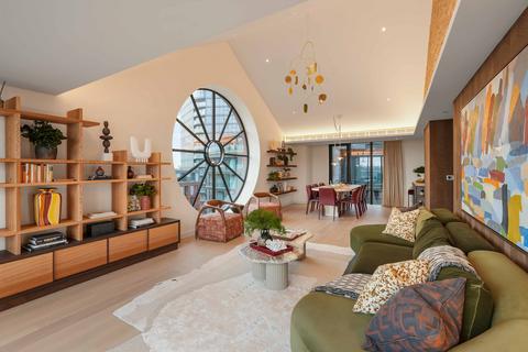 5 bedroom duplex for sale, Waterfront Drive, London SW10