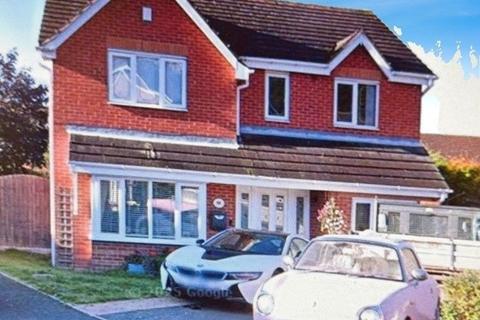 4 bedroom detached house for sale, Sevendwellings View, Brierley Hill