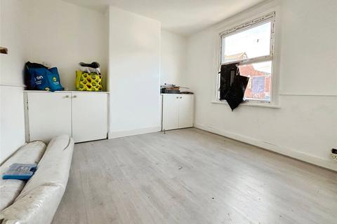 2 bedroom terraced house for sale, George Street, Reading, Berkshire