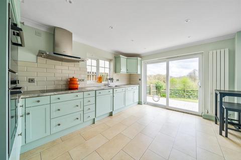 4 bedroom detached house for sale, Pound Meadow, Parkham, Bideford