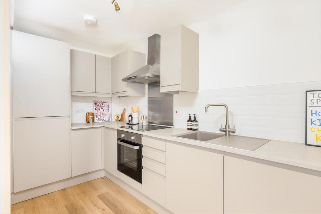 GFF 10 Cooperage Lane, BS3--30.jpg