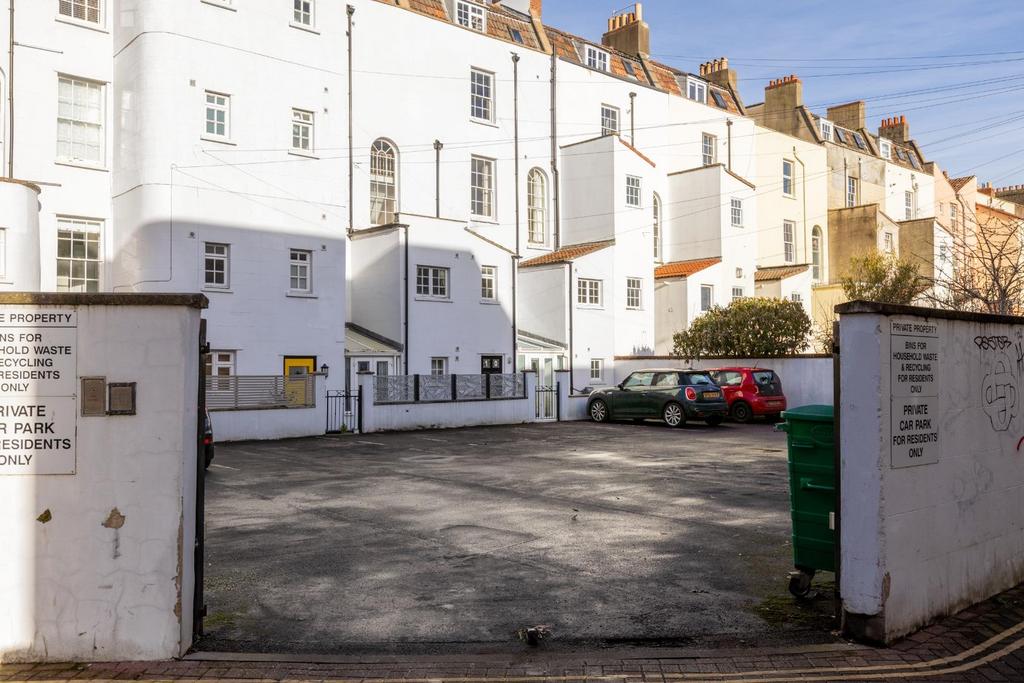 GFF 10 Cooperage Lane, BS3--25.jpg