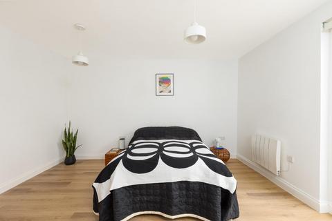 1 bedroom flat for sale, Cooperage Lane, Southville