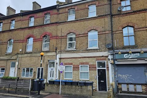 1 bedroom flat to rent, Penge SE25