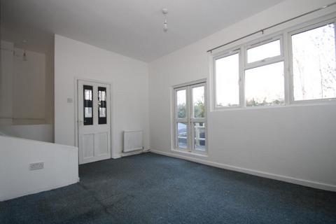 1 bedroom flat to rent, Penge SE25