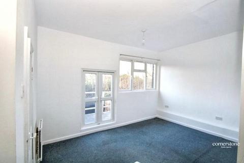 1 bedroom flat to rent, London SE25