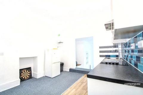 1 bedroom flat to rent, London SE25