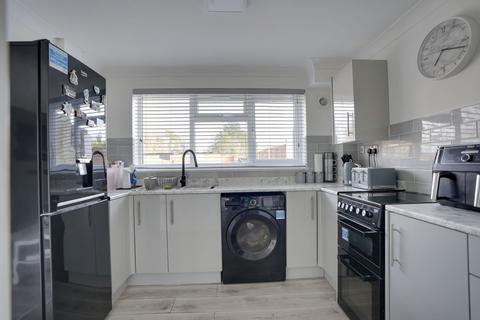 3 bedroom terraced house for sale, Peterhouse Close, Bury St. Edmunds IP28