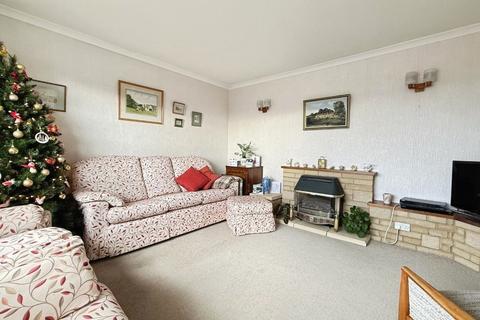 3 bedroom semi-detached house for sale, Mill Farm Drive, Stroud