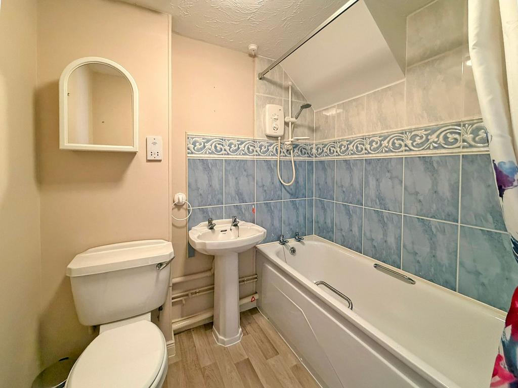 Downstairs Bathroom