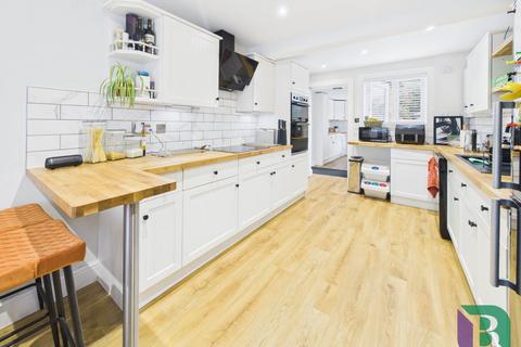 3 bedroom terraced house for sale, Bellway, Milton Keynes MK17