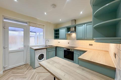 2 bedroom bungalow to rent, Dorchester Road, Preston PR3