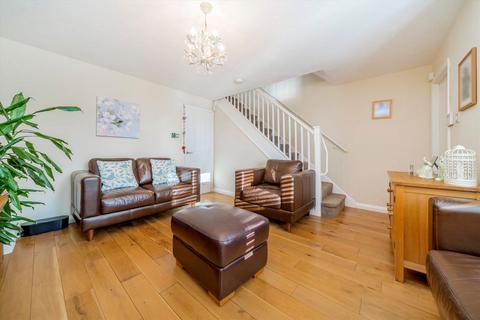 3 bedroom terraced house for sale, Winterburn Close, London N11