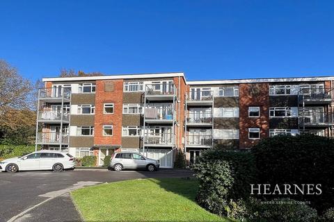 9 Mount Road, Poole, BH14