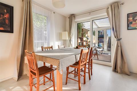3 bedroom end of terrace house for sale, Arran Close, Cherry Hinton CB1
