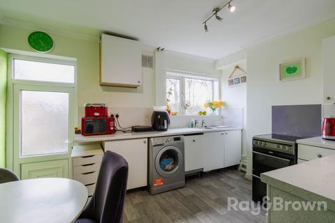 undefined, Llanishen, Cardiff CF14