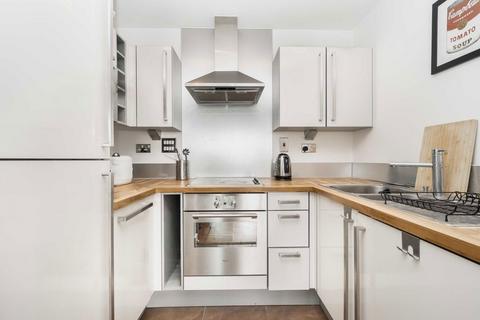 1 bedroom flat to rent, Blackwall Way, London E14