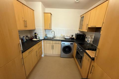 2 bedroom apartment to rent, Moulsford Mews,  West Reading,  RG30