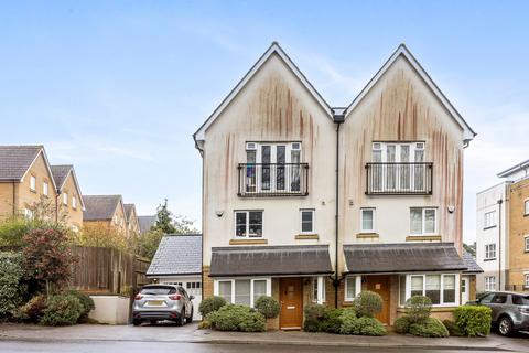 3 bedroom semi-detached house for sale, Renfields, Haywards Heath, RH16