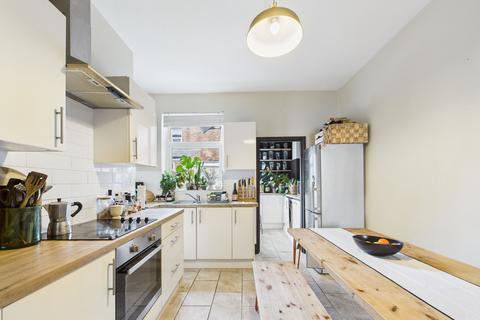 3 bedroom end of terrace house for sale, Lyndhurst Road, Sneinton, Nottingham