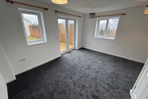 2 bedroom semi-detached house to rent, Caer Castell Place, Rumney, CF3
