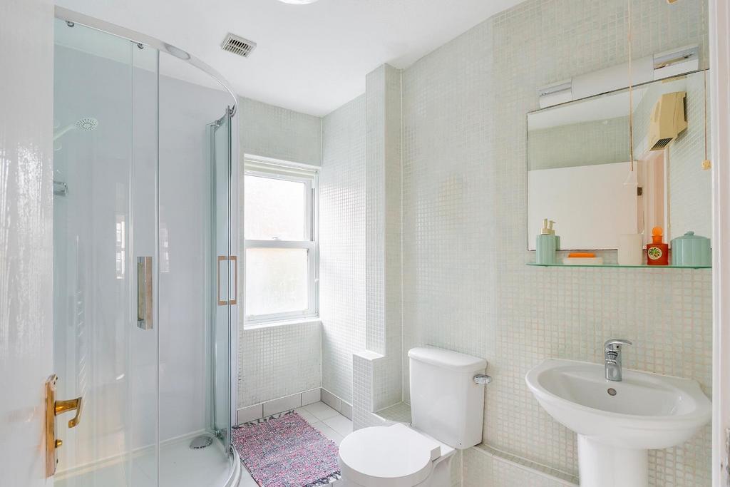 0 F3 CSP - Bathroom C.jpg