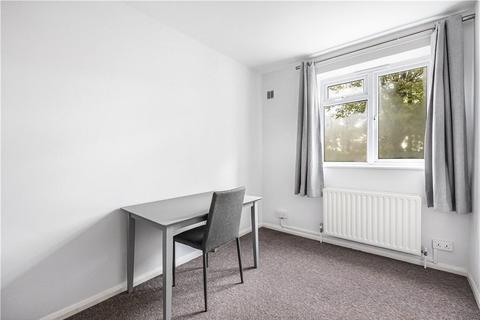 2 bedroom apartment to rent, Woodfield Avenue, London, SW16