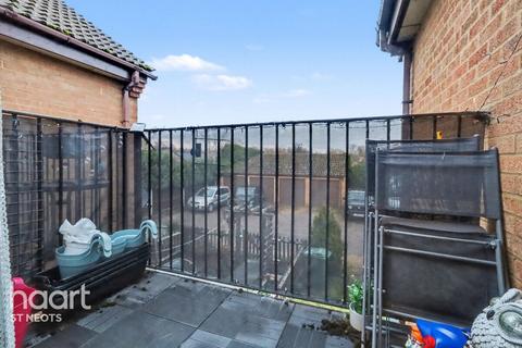 2 bedroom apartment for sale, Paxton Court, Little Paxton