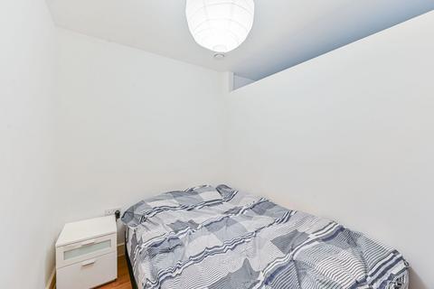 1 bedroom flat for sale, Cornmill Lane, Lewisham, London, SE13