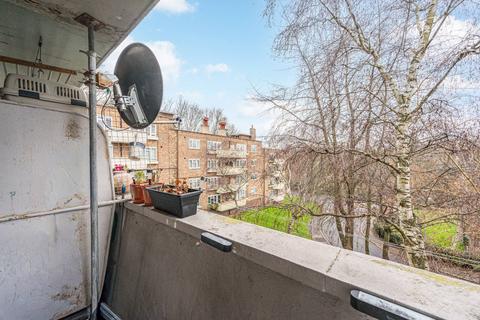 3 bedroom flat for sale, Baizdon Road, Blackheath, London, SE3