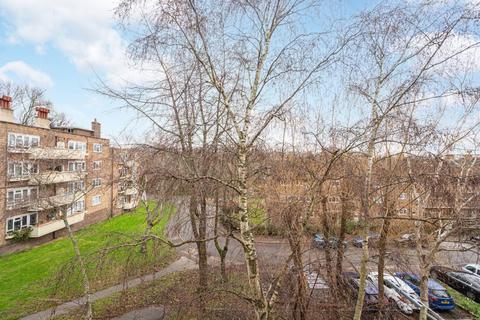 3 bedroom flat for sale, Baizdon Road, Blackheath, London, SE3