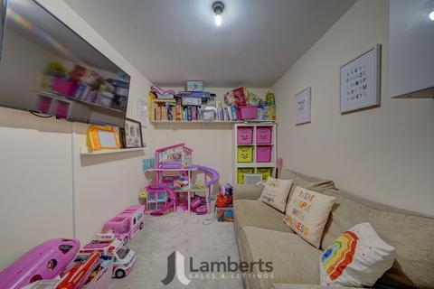 undefined, Defford Close, Webheath, B97