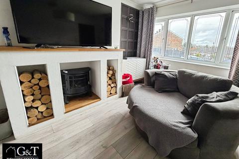4 bedroom semi-detached house for sale, Westminster Road, Stourbridge