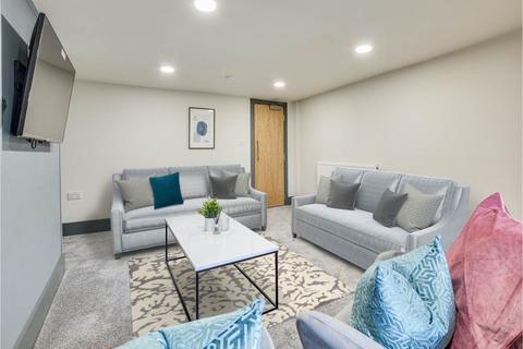 undefined, Knowle Mount (Room 4), West Yorkshire LS4