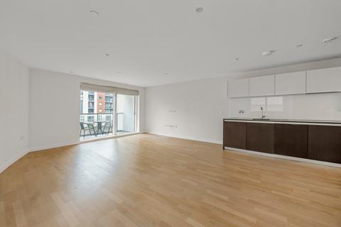 2 bedroom flat to rent, Pump House Crescent, Brentford, UK