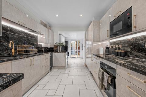 6 bedroom detached house for sale, Mortlake Road, Richmond, Surrey