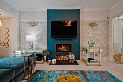 6 bedroom detached house for sale, Mortlake Road, Richmond, Surrey