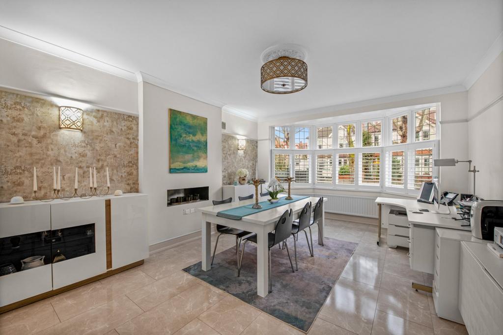 Dining Area/Study