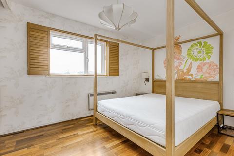 1 bedroom flat to rent, Romily Court, Landridge Road, London