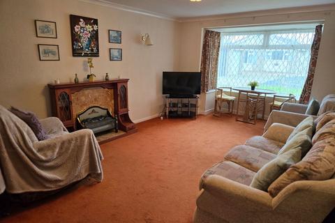 2 bedroom detached bungalow for sale, Warwick Road, Skegness PE24