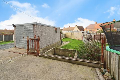 3 bedroom semi-detached house for sale, Hunloke Avenue, Derbyshire S40