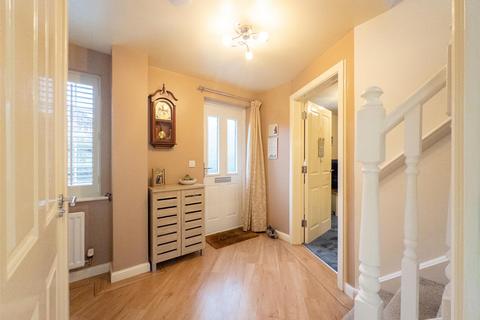 5 bedroom link detached house for sale, Peregrine Drive, Stowmarket IP14