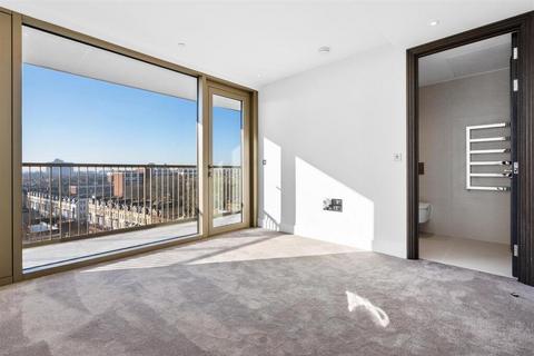3 bedroom flat to rent, Warwick Lane, London